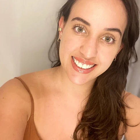 Julia Alves